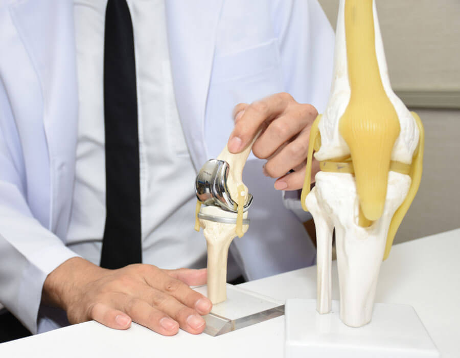 Joint-replacement-surgery-is-a-common-procedure-for-people-with-severe-joint-damage-or-arthritis